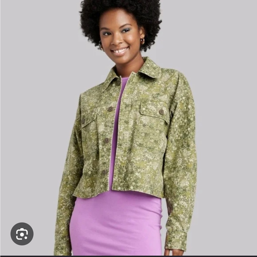 Wild Fable Women’s Green Floral Cottagecore Cropped Canvas Shacket NWT- Medium